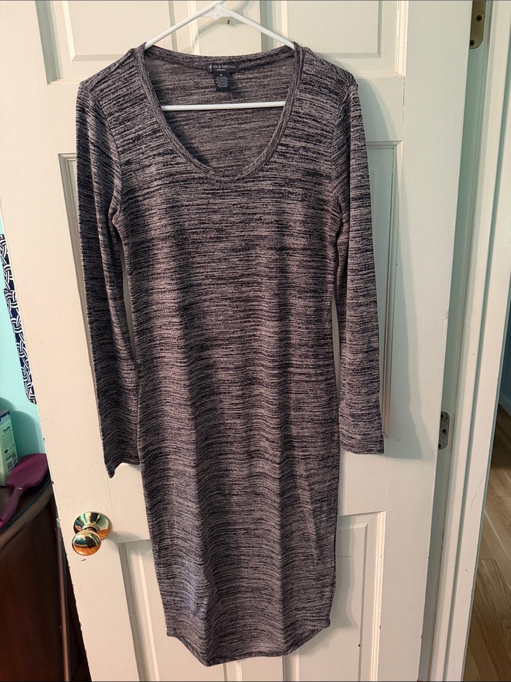 Chelsea & Theodore Gray Marled Long Sleeve Scoop Neck Knit Dress